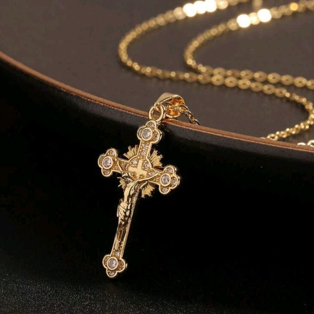 18kt Gold Plated Necklace w/ Cross Crucifix Valentine's Day Birthday Gift NEW